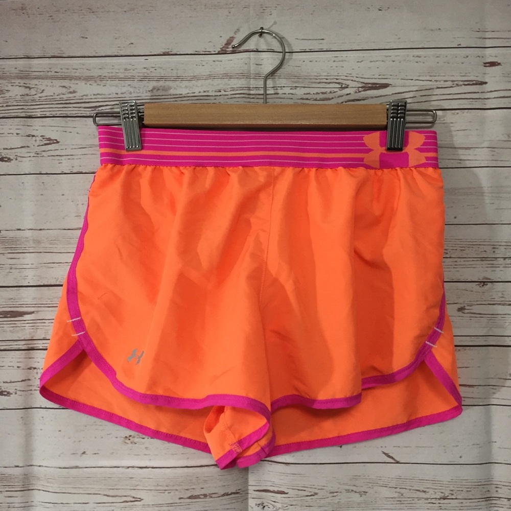 Under Armour Women's Orange Fitted running Shorts
